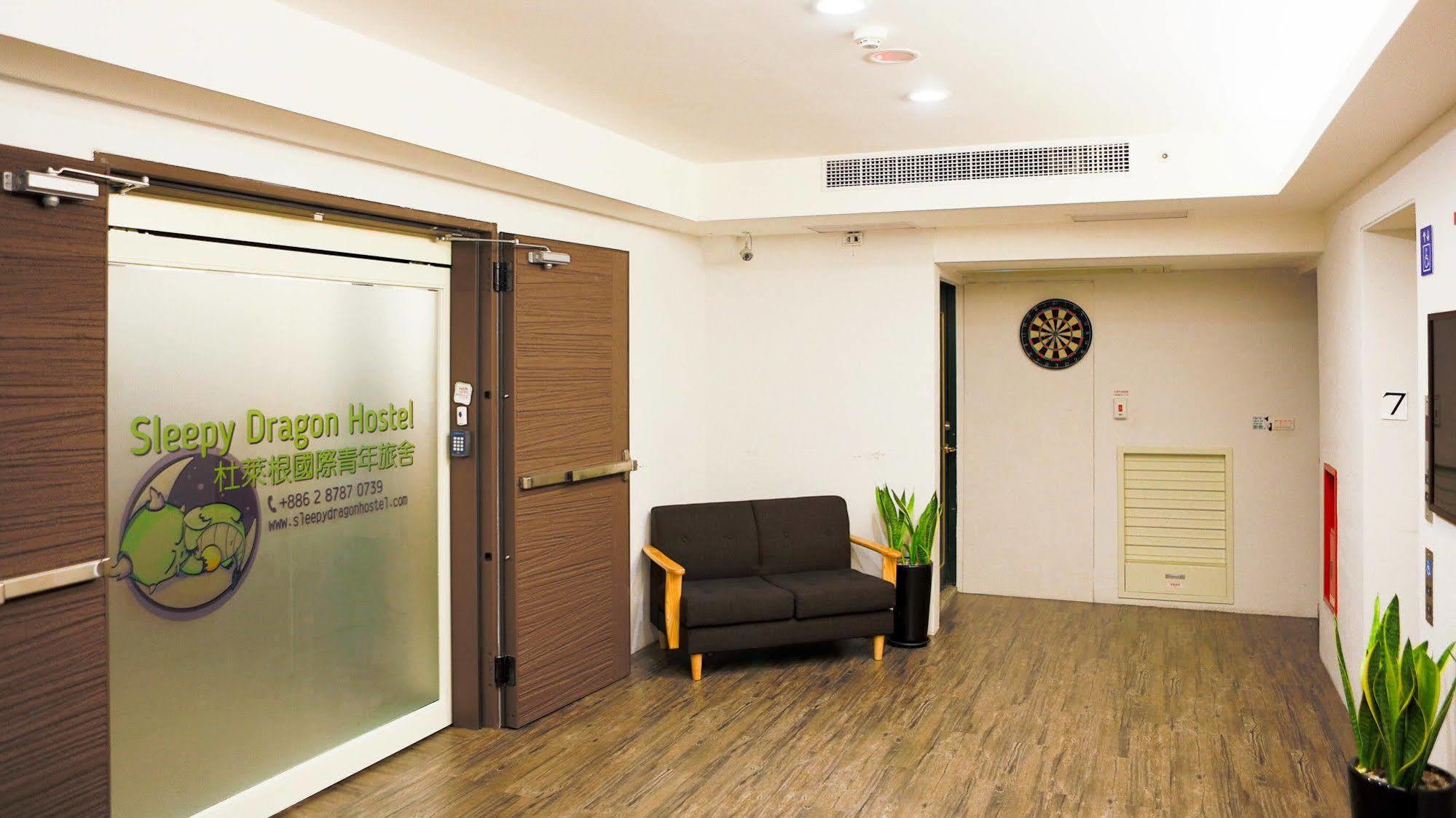 Sleepy Dragon Hostel Ταϊπέι Εξωτερικό φωτογραφία